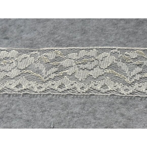Vintage CreamFloral Lace Trim 7 yards + 8" long x 2" wide Sewing Craft Supply - Picture 1 of 6